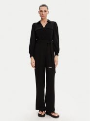 DKNY Kombinezon DD3K284A Czarny Regular Fit. Czarne sukienki damskie DKNY, bez wzorów, z syntetyku, bez ramiączek. Za 419.99 zł.