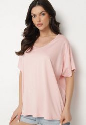 Jasnoróżowy T-shirt z Wiskozą o Kroju Nietoperza Liosma. Czerwone t-shirty damskie Born2be, bez wzorów, z jeansu, bez kołnierzyka. Za 54.99 zł.