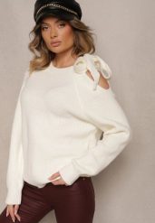 Biały Sweter z Ozdobnym Wiązaniem i Wycięciem na Ramieniu Eledi. Białe swetry klasyczne damskie Renee, bez kołnierzyka. Za 119.99 zł.