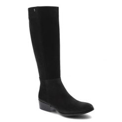 Czarne Kozaki Gamis Damskie Modne Skórzane Buty. Czarne kozaki damskie GAMIS, z nubiku, bez obcasa, na obcasie, bez zapięcia. Za 349.00 zł.