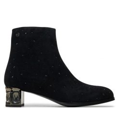 Botki GOE. Czarne botki damskie GOE, bez obcasa, na słupku, bez zapięcia. Za 569.99 zł.