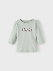 NAME IT Bluzka 13206900 Zielony Regular Fit. Zielone bluzki i koszule dziewczęce Name it, bez wzorów, z bawełny, bez kołnierzyka, bez ramiączek. Za 59.99 zł.