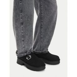 Kapcie JENNY. Czarne kapcie damskie Jenny. Za 149.99 zł.