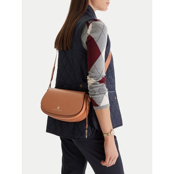 Torebka Beverly Hills Polo Club. Brązowe listonoszki damskie Beverly Hills Polo Club, bez wzorów, bez dodatków. Za 142.99 zł.