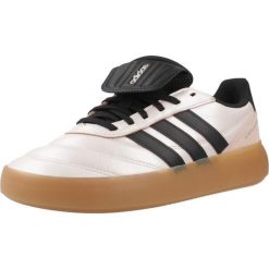 Buty ADIDAS BARREDA MUNDIAL Rose. Czerwone obuwie trekkingowe damskie Adidas, ze skóry, bez zapięcia. Za 428.50 zł.