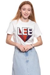 LEE T SHIRT DAMSKI RETRO LOGO TEE CLOUD DANCER L40TEPHA 112108753. Białe t-shirty damskie Lee, l, bez wzorów, bez kołnierzyka. W wyprzedaży za 39.99 zł.