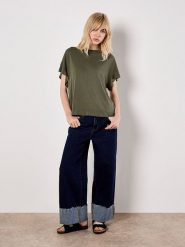 Apricot Koszulka w kolorze khaki rozmiar: S. Brązowe bluzki damskie Apricot, s, bez wzorów, bez kołnierzyka, bez ramiączek. Za 43.99 zł.