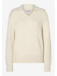 More & More Sweter w kolorze beżowym rozmiar: 36. Brązowe swetry klasyczne damskie More & More, bez kołnierzyka. Za 124.95 zł.
