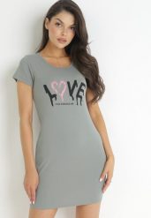 Ciemnozielona Bawełniana Sukienka T-shirtowa z Napisem Avera. Zielone sukienki damskie Born2be, bez wzorów, z bawełny, bez ramiączek. Za 89.99 zł.