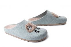 DR. BRINKMANN 320183-55 hellblau, kapcie damskie. Niebieskie kapcie damskie Dr. Brinkmann. Za 219.90 zł.