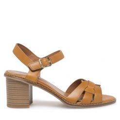 Sandały Lasocki. Brązowe sandały damskie Lasocki, bez wzorów, bez obcasa, na słupku, bez zapięcia. Za 199.99 zł.