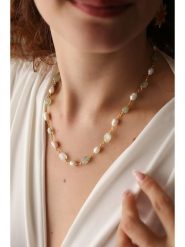 Pierres delicates Pozłacany naszyjnik z prehnitami - dł. 43 cm rozmiar: onesize. Zielone naszyjniki damskie Pierres delicates, z perłą, pozłacane. Za 87.61 zł.