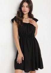 Czarna Sukienka z Wiskozą o Rozkloszowanym Kroju z Gumką w Pasie Lirimere. Czarne sukienki damskie Born2be, bez wzorów, z wiskozy, eleganckie, bez ramiączek. W wyprzedaży za 43.99 zł.
