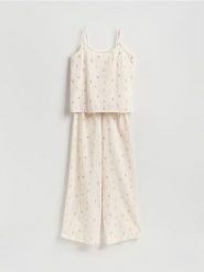 Dwuczęściowa piżama z lnem - kremowy. Białe piżamy damskie Reserved, bez wzorów, z bawełny, bez ramiączek. Za 149.99 zł.