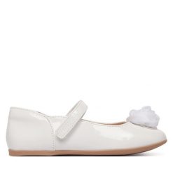 Baleriny Mayoral. Białe baleriny dziewczęce Mayoral, bez wzorów, bez obcasa, bez zapięcia. Za 189.99 zł.