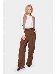 SAINT TROPEZ Sweter "Mila" w kolorze białym rozmiar: XXL. Białe swetry klasyczne damskie Saint Tropez, xxl, bez kołnierzyka. Za 104.99 zł.