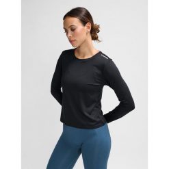 Koszulka damska Hummel Mt Aura Mesh. Czarne koszulki damskie Hummel, bez wzorów, z meshu, bez kołnierzyka, bez ramiączek. Za 204.50 zł.