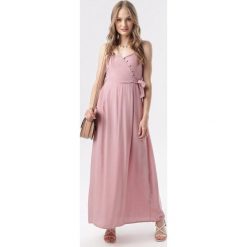 Jasnoróżowa Sukienka Clalirea. Czerwone sukienki damskie Born2be, bez wzorów, z jeansu, bez ramiączek. Za 49.99 zł.