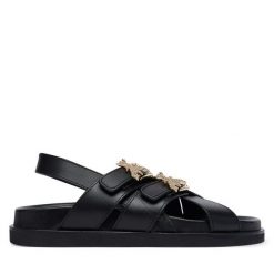 Sandały Patrizia Pepe. Czarne sandały damskie Patrizia Pepe, bez wzorów, bez obcasa, na płaskiej podeszwie, bez zapięcia. Za 669.99 zł.