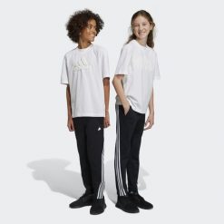 Future Icons 3-Stripes Ankle-Length Pants. Białe spodnie dresowe damskie Adidas, bez wzorów, z dresówki. Za 149.99 zł.