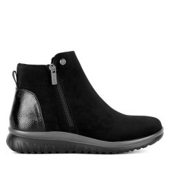 Botki Go Soft. Czarne botki damskie GO SOFT, bez obcasa, na płaskiej podeszwie, bez zapięcia. Za 179.99 zł.