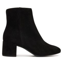 Botki HÖGL. Czarne botki damskie Högl, bez obcasa, na słupku, bez zapięcia. Za 599.99 zł.