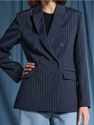 Żakiet - granatowy. Niebieskie marynarki i żakiety damskie Sinsay, l, bez wzorów. Za 45.99 zł.