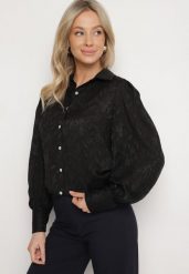 Czarna Klasyczna Koszula Naliraen. Czarne koszule damskie Born2be, l, bez wzorów, z jeansu, klasyczne, bez kołnierzyka, bez ramiączek. Za 109.99 zł.