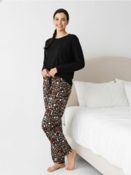 Spodnie piżamowe z szeroką nogawką i kwiatowym motywem - wielobarwny. Piżamy damskie Sinsay, bez wzorów, bez ramiączek. Za 29.99 zł.