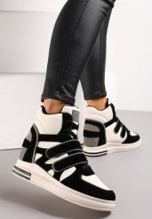 Czarno-Białe Sneakersy na Ukrytym Koturnie Zapięcie na Rzep Dodatkowo Sznurowane z Ozdobnymi Wstawkami z Ekozamszu Tisgnet. Czarne obuwie sportowe damskie Renee, bez zapięcia. Za 119.99 zł.