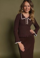 Brązowy Sweter z Wiskozą w Stylu Retro z Kołnierzykiem i Guzikami Sarrise. Brązowe kardigany damskie Born2be, s, z aplikacjami, z dzianiny. Za 99.99 zł.