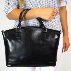 Torebka skórzana damska kuferek łódka DAN-A T194 czarna. Czarne kuferki damskie DAN-A, ze skóry, bez dodatków. Za 399.99 zł.