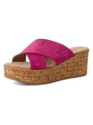 S.Oliver Skórzane klapki w kolorze różowym na koturnie rozmiar: 40. Różowe klapki damskie S.Oliver, bez wzorów, z otwartym noskiem, bez obcasa, na koturnie, bez zapięcia. Za 165.99 zł.