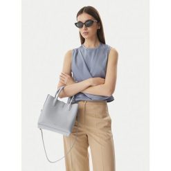 Torebka Furla. Szare torebki klasyczne damskie Furla, bez dodatków. Za 1,389.00 zł.