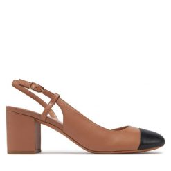 Czółenka Geox. Brązowe czółenka damskie Geox, bez wzorów, bez obcasa. Za 349.99 zł.
