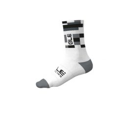 Skarpety rowerowe Alé Match. Białe skarpetki damskie ALÉ CYCLING, bez wzorów. Za 82.15 zł.