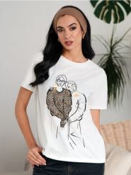 Koszulka - biały. Białe koszulki damskie Sinsay, l, bez wzorów, bez kołnierzyka, bez ramiączek. W wyprzedaży za 13.99 zł.