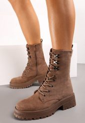 Brązowe Botki Workery z Wysoką Cholewką z Ekozamszu Pemma. Brązowe botki damskie Renee, przed kolano, bez obcasa, na płaskiej podeszwie, bez zapięcia. Za 159.99 zł.