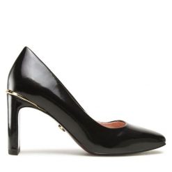 Półbuty Tamaris. Czarne czółenka damskie Tamaris, bez wzorów, bez obcasa, na obcasie, bez zapięcia. Za 249.99 zł.