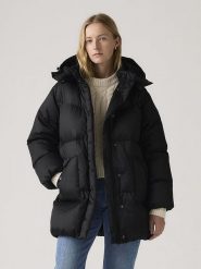 Levi's Kurtka zimowa w kolorze czarnym rozmiar: S. Czarne kurtki damskie Levi's, na zimę, s, bez wzorów, z puchu, bez kaptura. Za 389.95 zł.