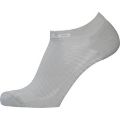 Skarpetki do biegania dla dorosłych Odlo Ceramicool INVISIBLE. Szare skarpetki damskie ODLO, bez wzorów, z dzianiny. Za 69.99 zł.