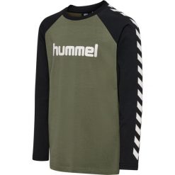 Bluzka koszulka z długim rękawem Hummel. Zielone koszulki damskie Hummel, bez wzorów, bez kołnierzyka, bez ramiączek. Za 90.00 zł.