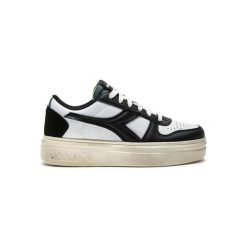 Sneakersy damskie DIADORA MAGIC BOLD DUNES WN. Białe obuwie sportowe damskie Diadora, bez zapięcia, trekkingowe. Za 239.99 zł.