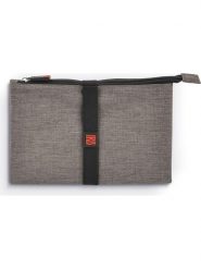 IRIS Barcelona Torba termiczna w kolorze szarym - 30 x 24 x 1 cm rozmiar: onesize. Szare torby sportowe IRIS Barcelona, bez wzorów, z gumy. Za 34.99 zł.