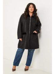 Curvy Lady Kurtka przejściowa w kolorze czarnym rozmiar: 48/50. Czarne kurtki damskie Curvy Lady, bez wzorów, bez kaptura. Za 152.62 zł.