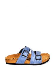 Moosefield Skórzane klapki w kolorze niebieskim rozmiar: 39. Niebieskie klapki damskie Moosefield, bez wzorów, ze skóry, z otwartym noskiem, bez obcasa, bez zapięcia. Za 100.52 zł.