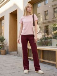 Bawełniana koszulka z gęstego splotu Interlock - różowy. Czerwone koszulki damskie Sinsay, l, bez wzorów, z bawełny, bez kołnierzyka, bez ramiączek. Za 19.99 zł.