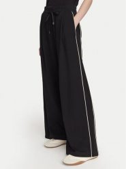 Weekend Max Mara Spodnie dresowe Godezia 2625786021 Czarny Relaxed Fit. Czarne spodnie dresowe damskie Weekend Max Mara, m, bez wzorów, z bawełny. Za 839.99 zł.