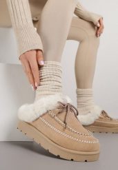 Ciemnobeżowe Niskie Śniegowce z Ozdobnymi Przeszyciami i Futerkiem Ilwedela. Brązowe śniegowce damskie Born2be, z dzianiny. Za 79.99 zł.