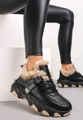 Czarne Sneakersy Przed Kostkę na Płaskiej Grubej Podeszwie z Ociepleniem ze Sztucznego Futerka Borrolla. Czarne obuwie sportowe casual damskie Renee. Za 109.99 zł.